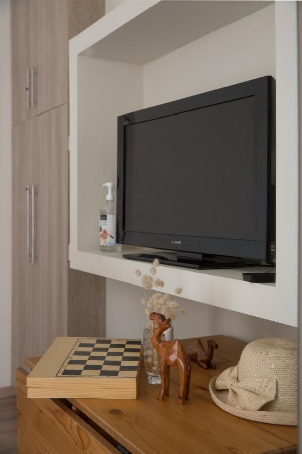 אתונה Cosy Apartment With Terrace Near Metro Station מראה חיצוני תמונה