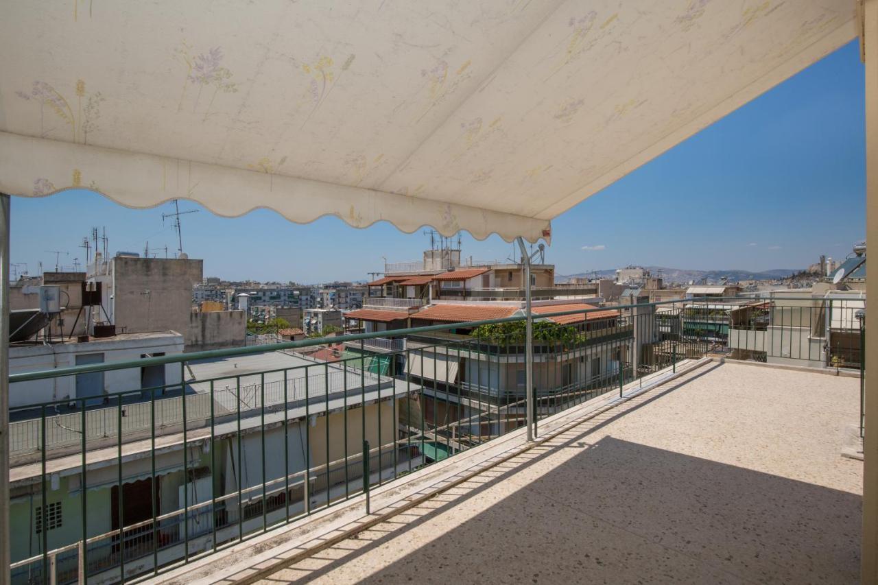 אתונה Cosy Apartment With Terrace Near Metro Station מראה חיצוני תמונה