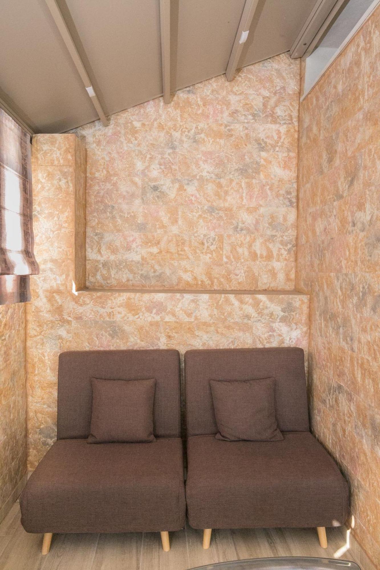 אתונה Cosy Apartment With Terrace Near Metro Station מראה חיצוני תמונה